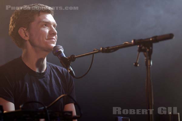 FIELD MUSIC - 2012-03-08 - PARIS - Nouveau Casino - 
